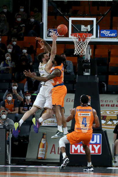 在一场英超 在一场英超