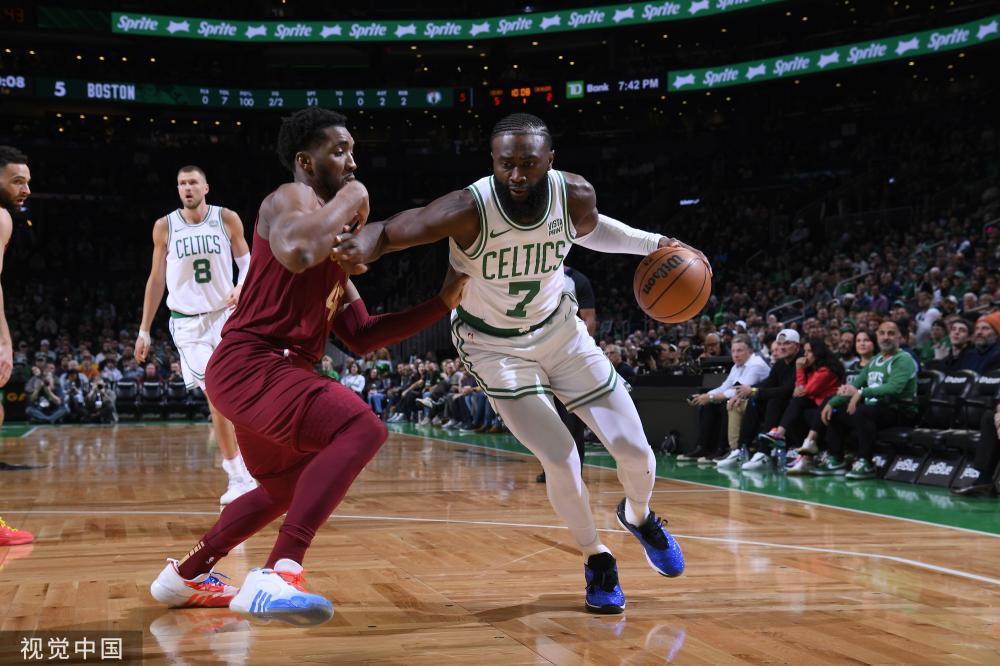 尤其是以三 尤其是以三