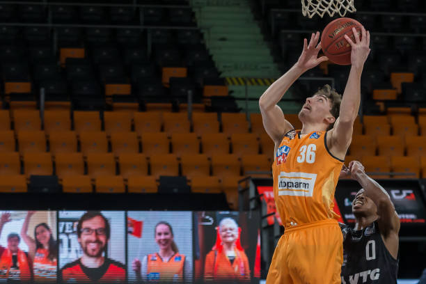 服这些挑战 服这些挑战